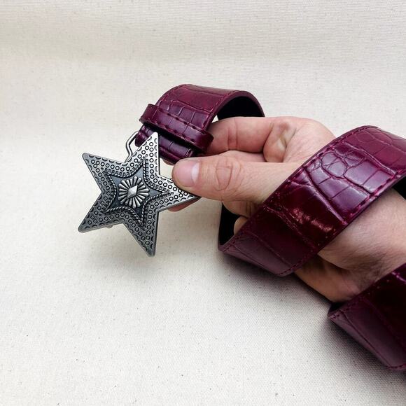 Y2k 2000s classic snakeskin red & silver star boho belt - Picture 2 of 7